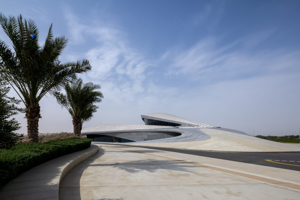 Inside Zaha Hadid S Beeah Hq A Pioneering Smart Sustainable Project