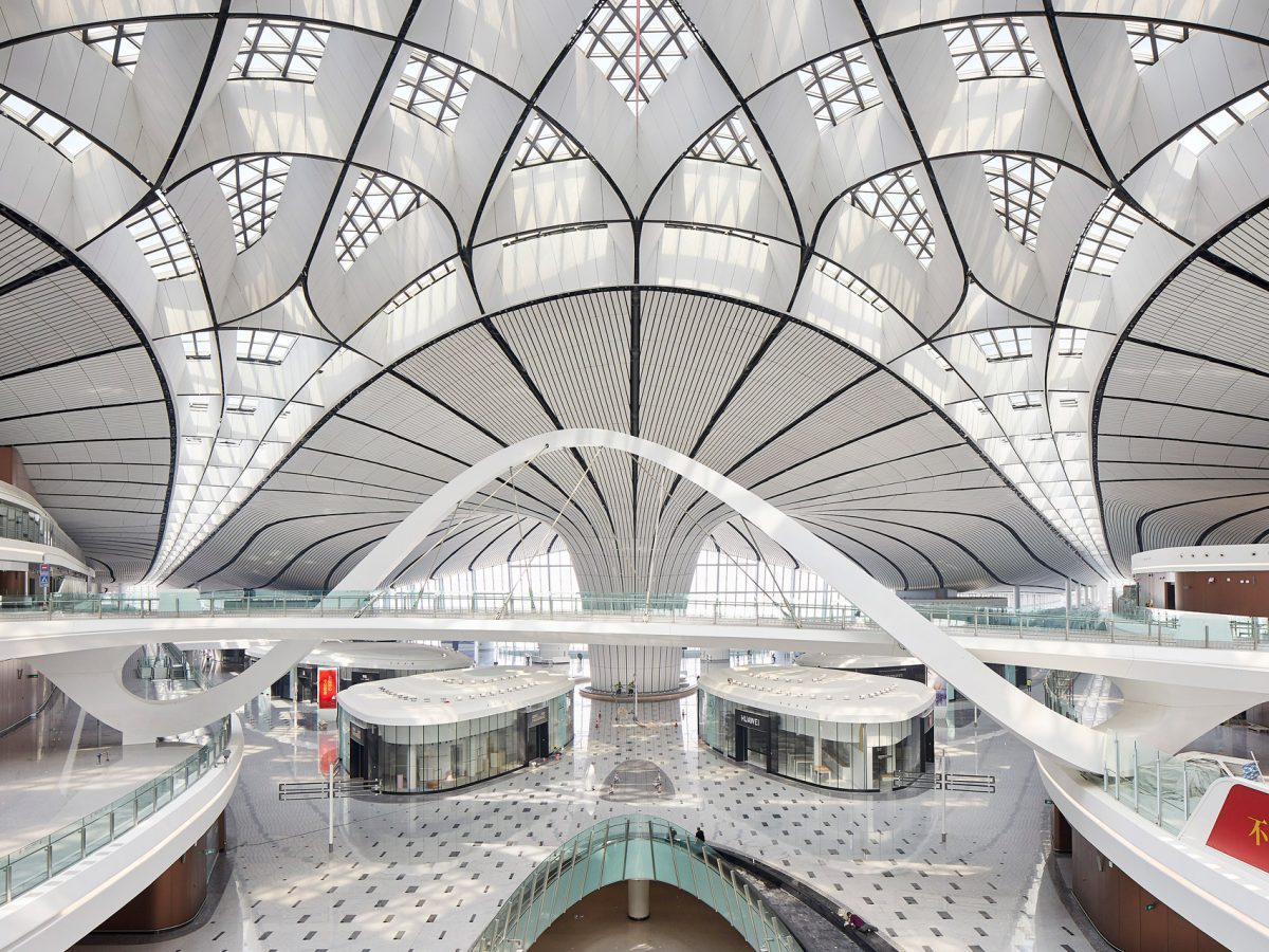 Softroom creates world's-longest parametric wall inside Istanbul Airport