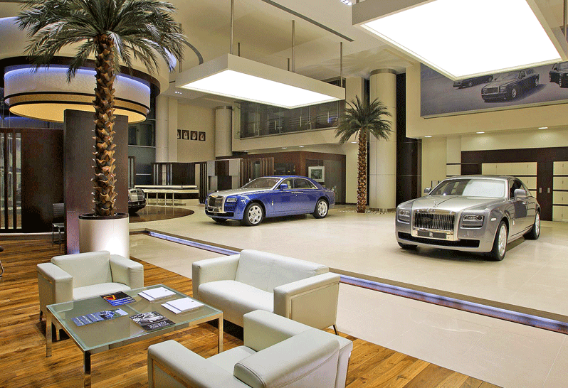 Rolls royce showroom hires stock photography and images  Alamy